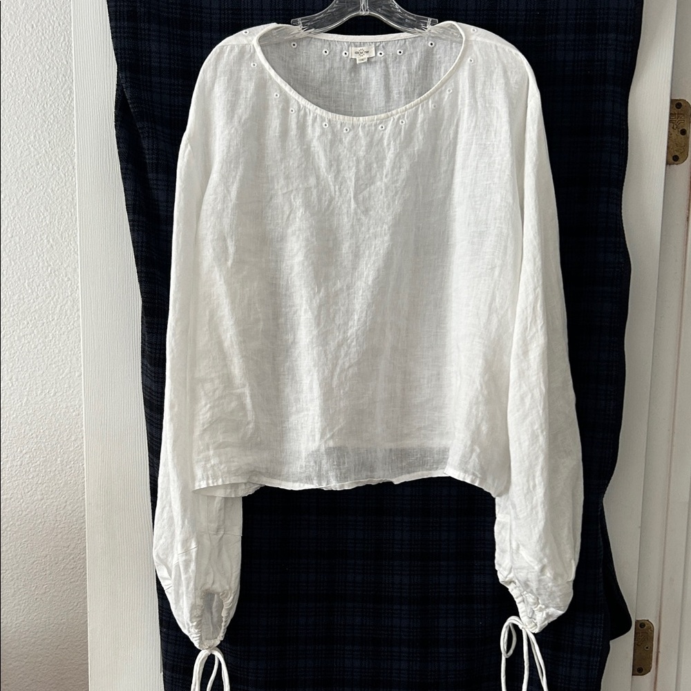 White Long Sleeve Women's Top/Blouse with drawstring sleeves